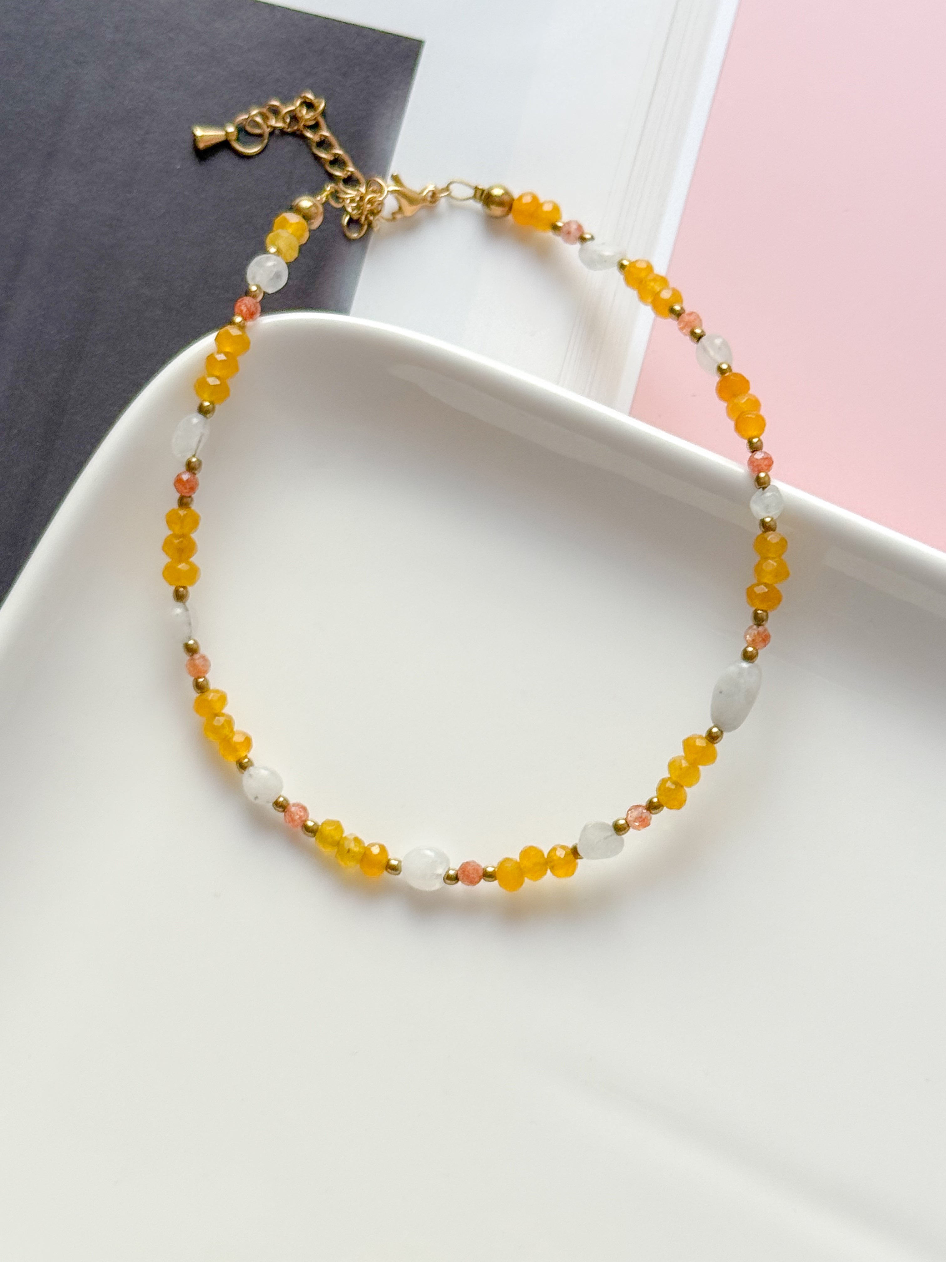 Bracelet de cheville LINA - Pierre de lune, Quartz jaune & Pierre de Soleil