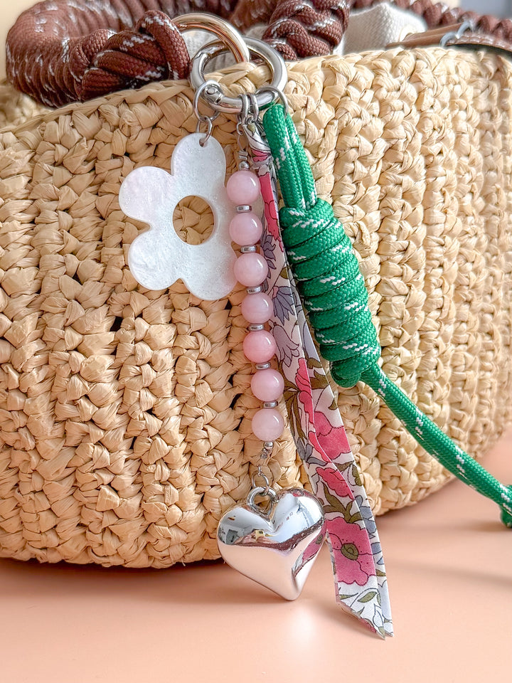 Porte-clés grigris ÉLÉONORE argenté - Calcite rose
