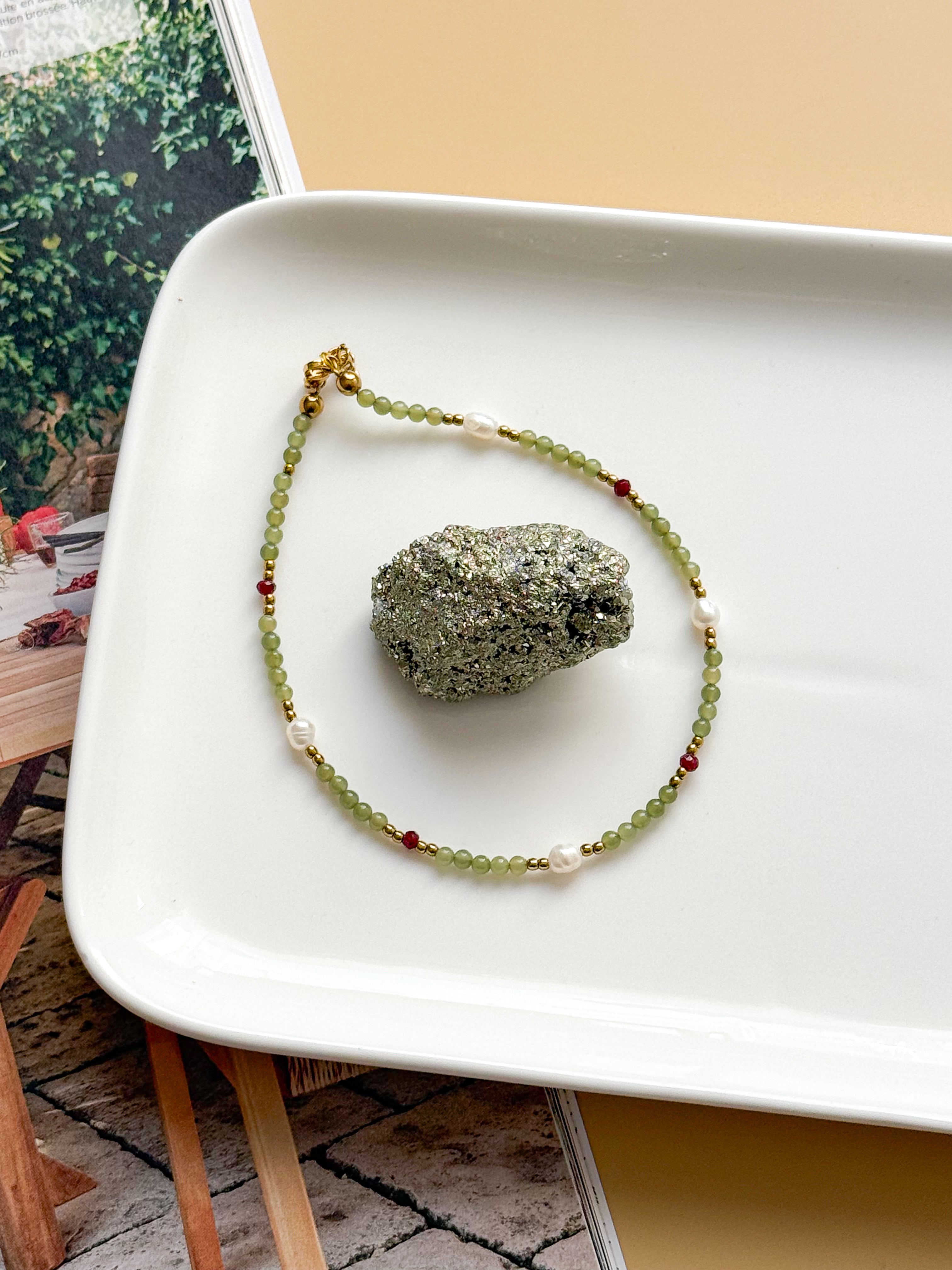 Bracelet de cheville JADE -  Jade Néphrite, Rubis & Perle d'eau douce