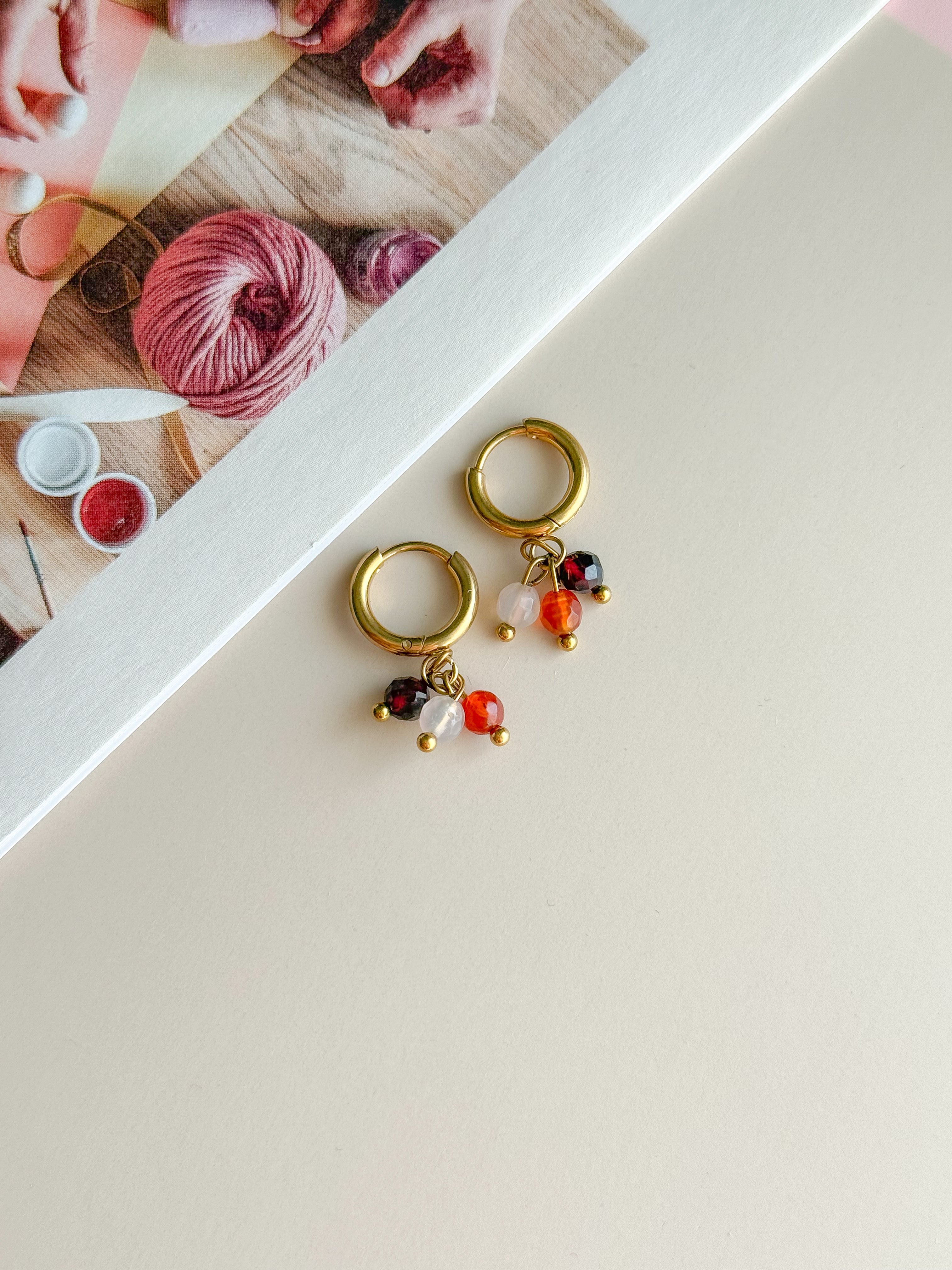 Boucles ZOÉ Quartz/Agate/Pierre de Lune - Passage à l'action, motivation, intuition