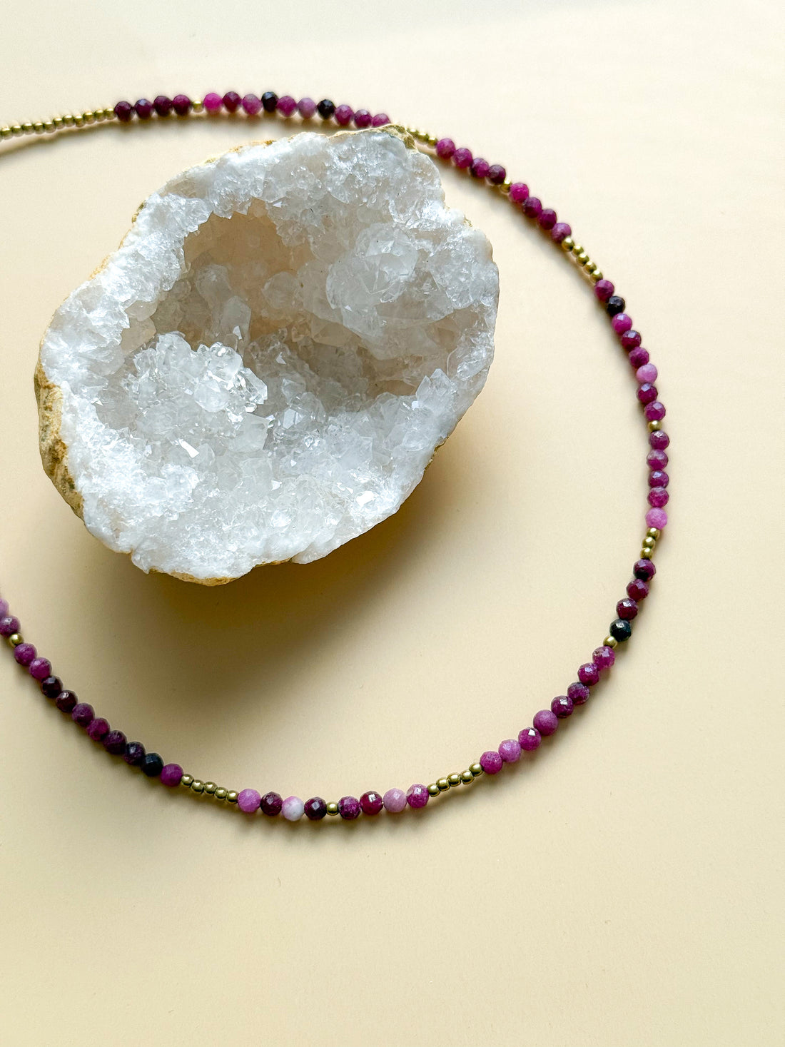 Collier IRIS Rubis - Feu intérieur, passion, affirmation de soi, courage