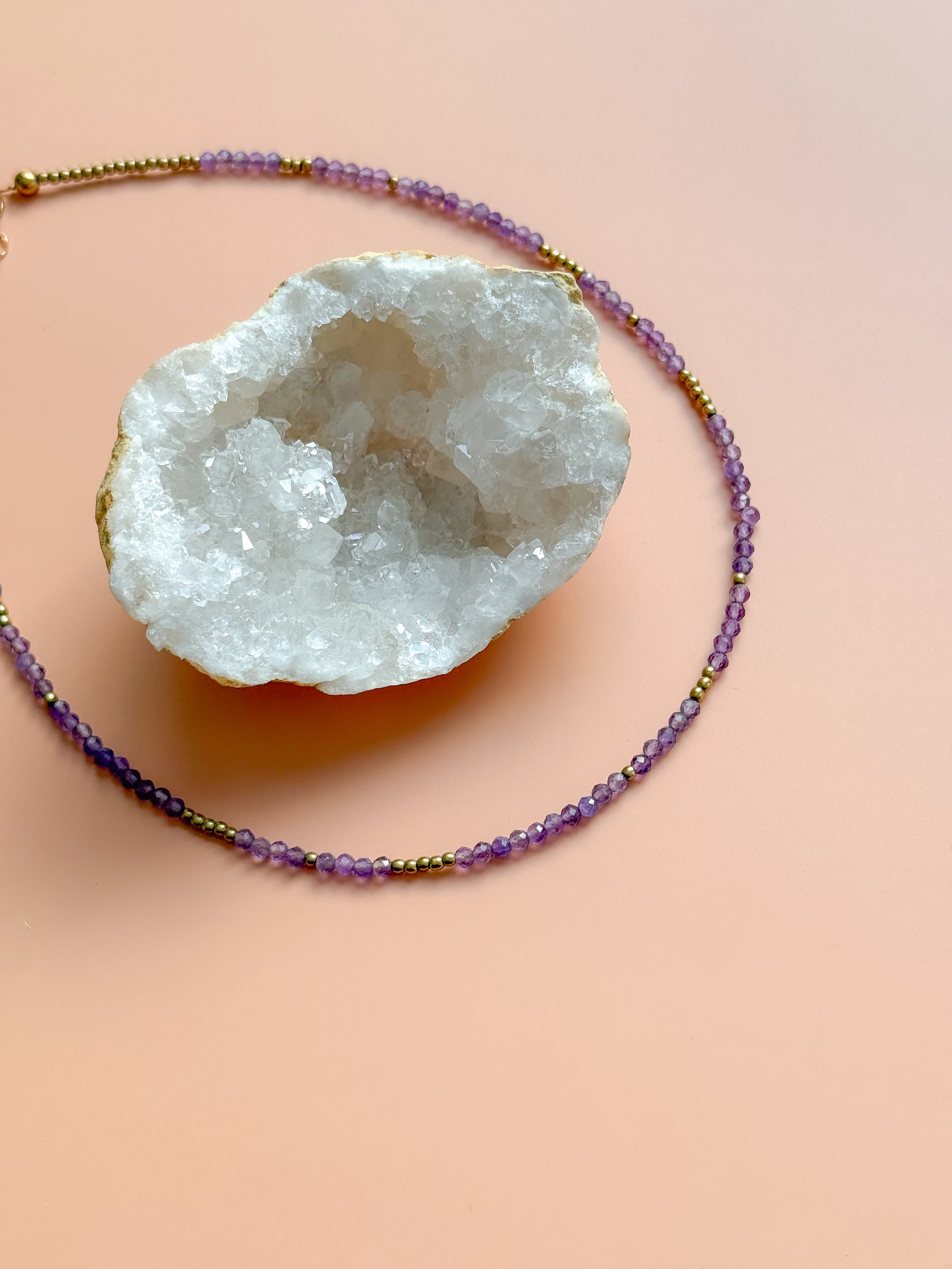 Collier IRIS Améthyste - Lâcher-prise, protection, apaisement du stress