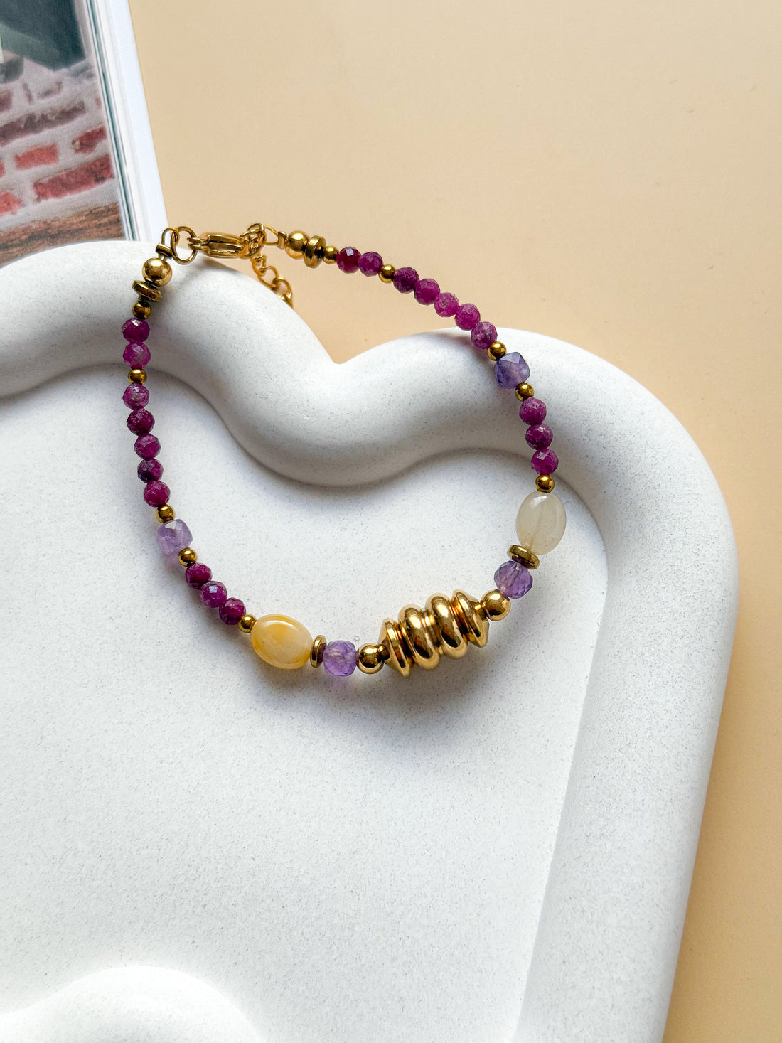 Bracelet FREESIA base Rubis - Abondance, Motivation, Apaisement intérieur