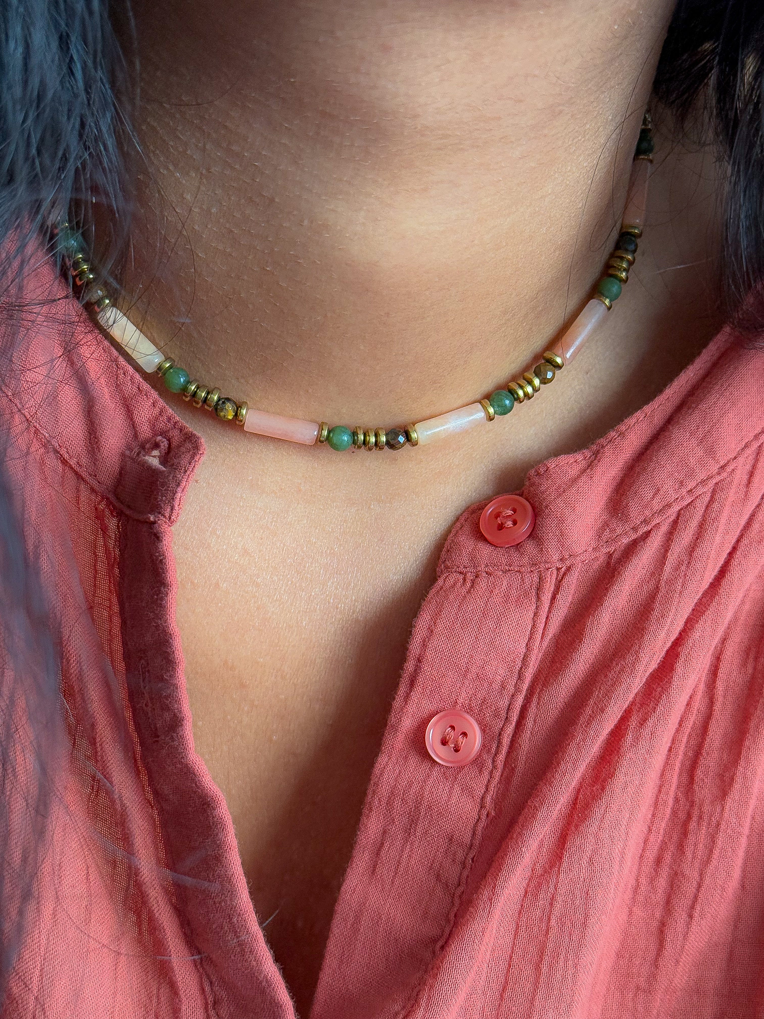 Collier BARBARA Quartz rose - Amour de soi, protection énergétique, lâcher-prise