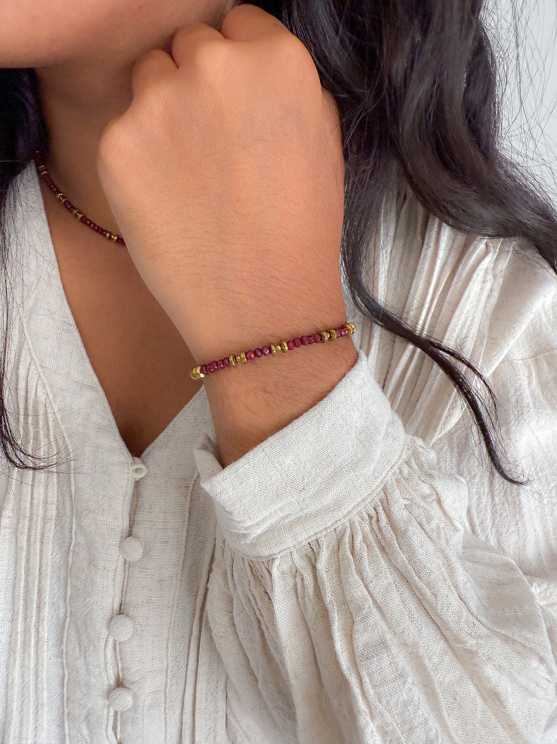 Bracelet PIERRETTE Jade bordeaux - Ancrage & stabilité émotionnelle