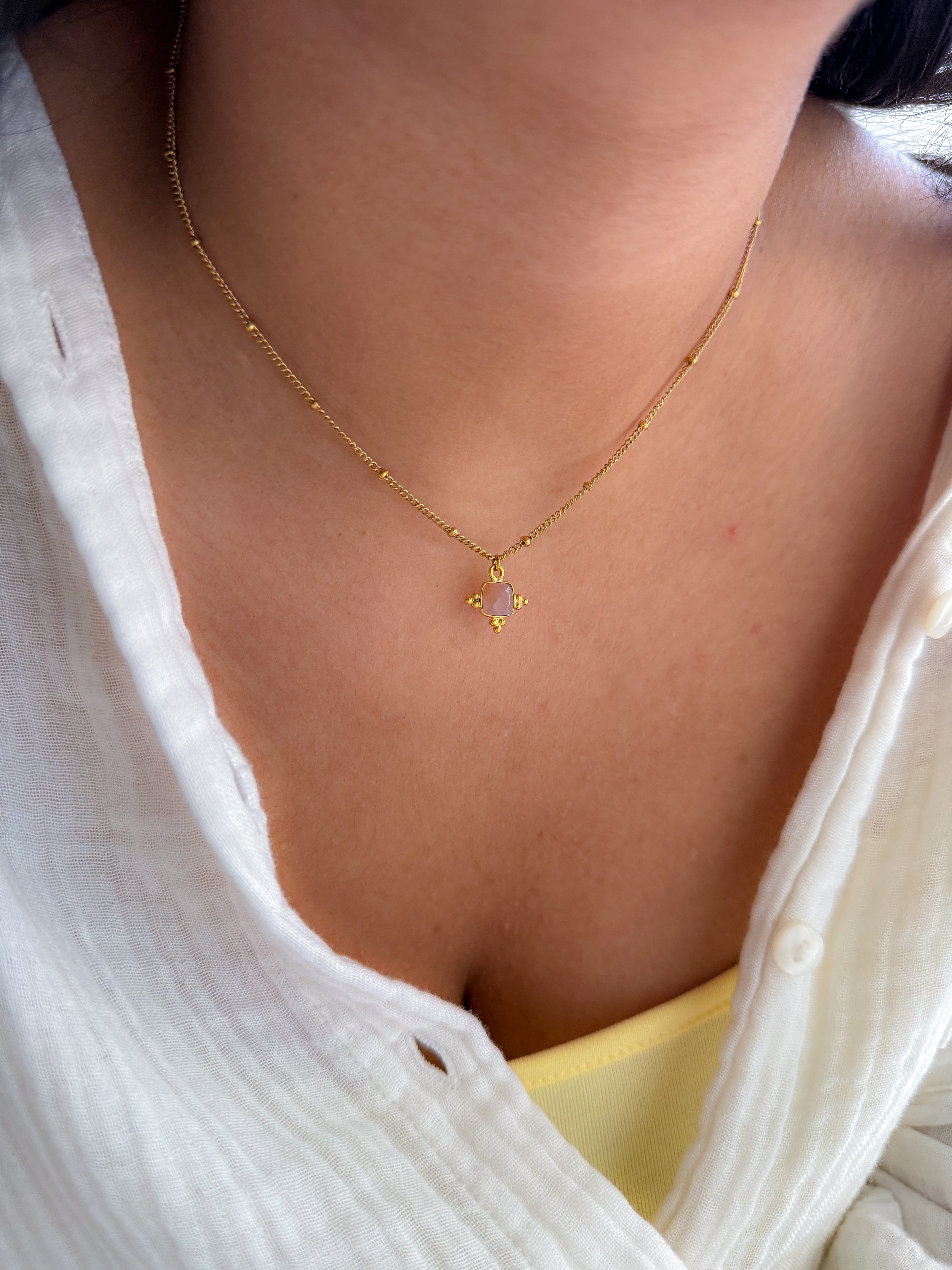 Collier CLÉMATITE Pierre de Soleil - Affirmation de soi, joie, rayonnement intérieur