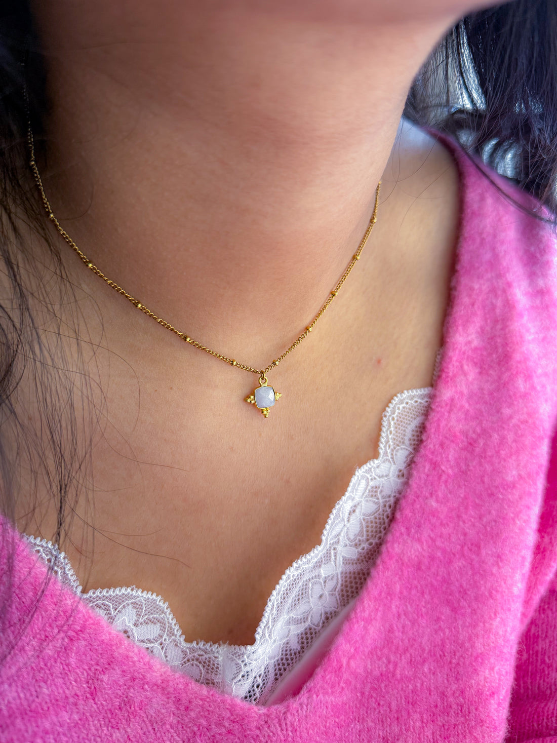 Collier CLÉMATITE Pierre de Lune - Intuition, féminin sacré, apaisement intérieur