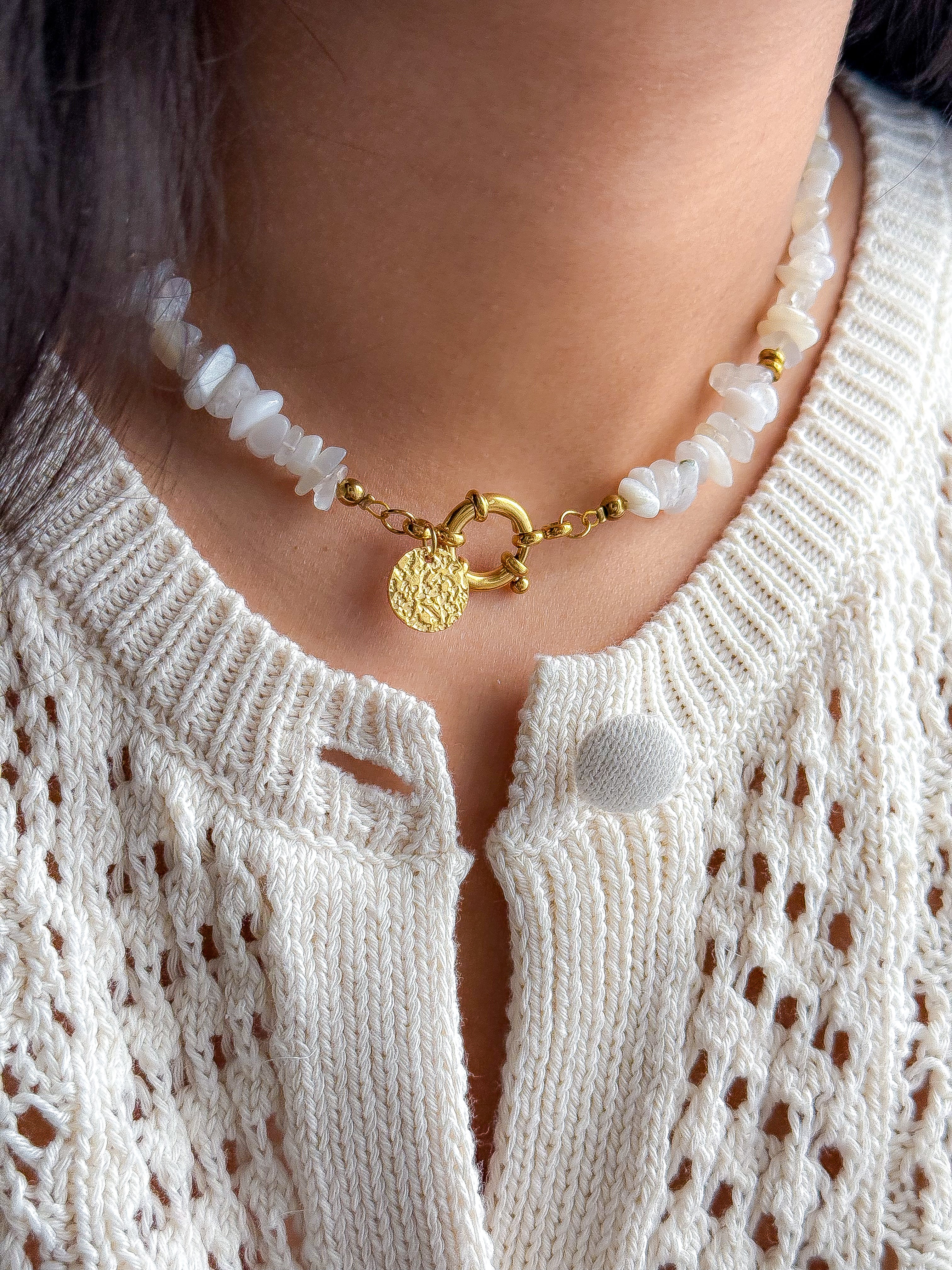 Collier NADÈGE Pierre de Lune - Intuition, stabilité émotionnelle, féminin sacré