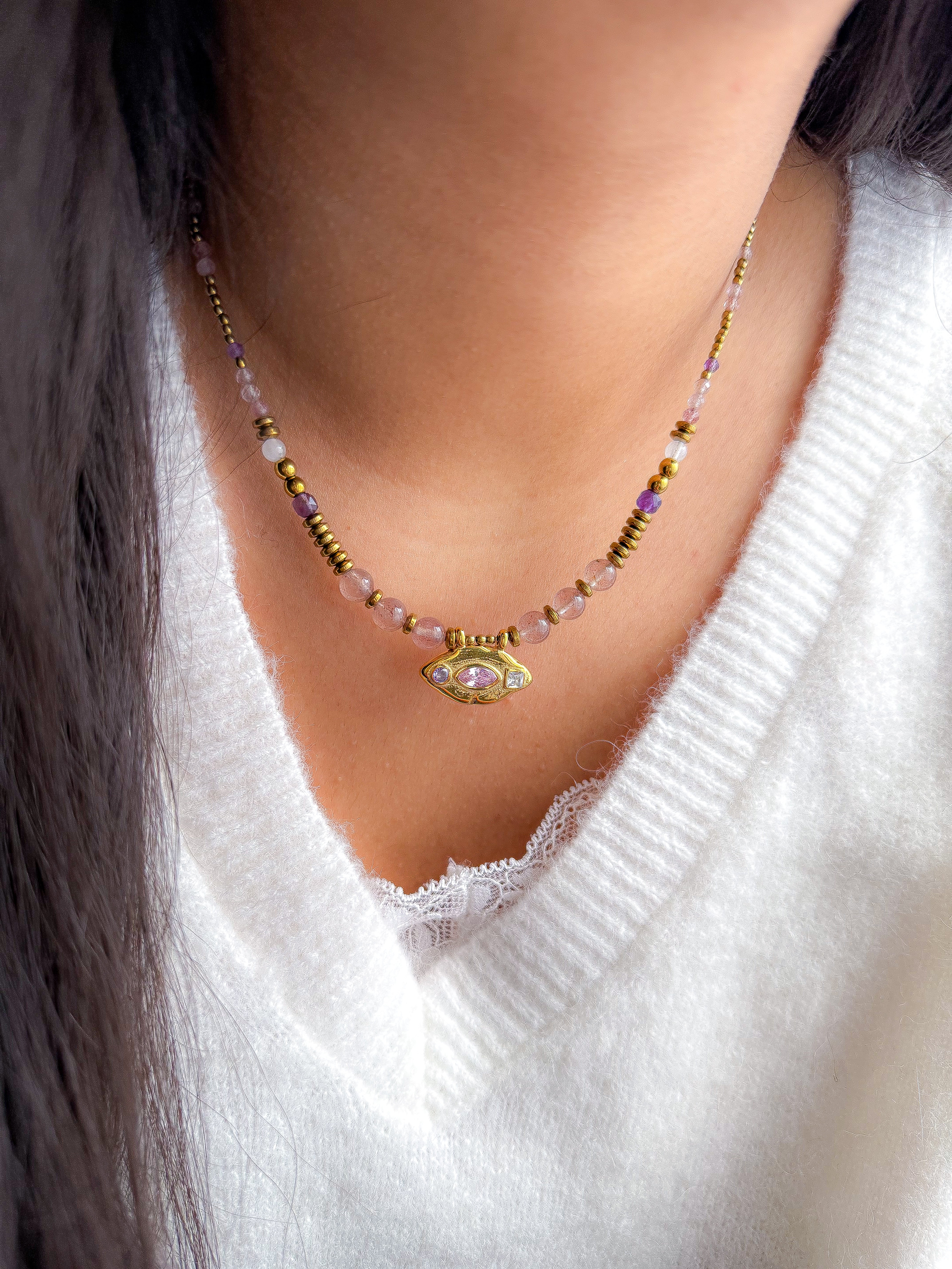 Collier AMARYLLIS - Ouverture du coeur, amour de soi, féminité, lâcher-prise