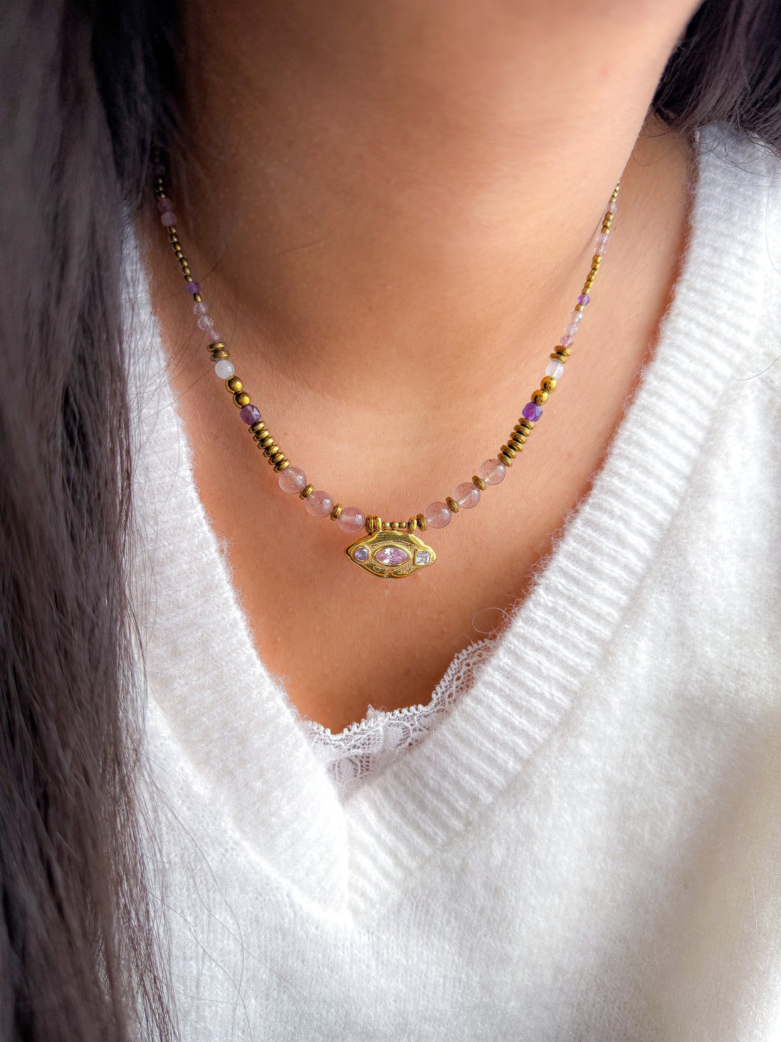 Collier AMARYLLIS - Ouverture du coeur, amour de soi, féminité, lâcher-prise