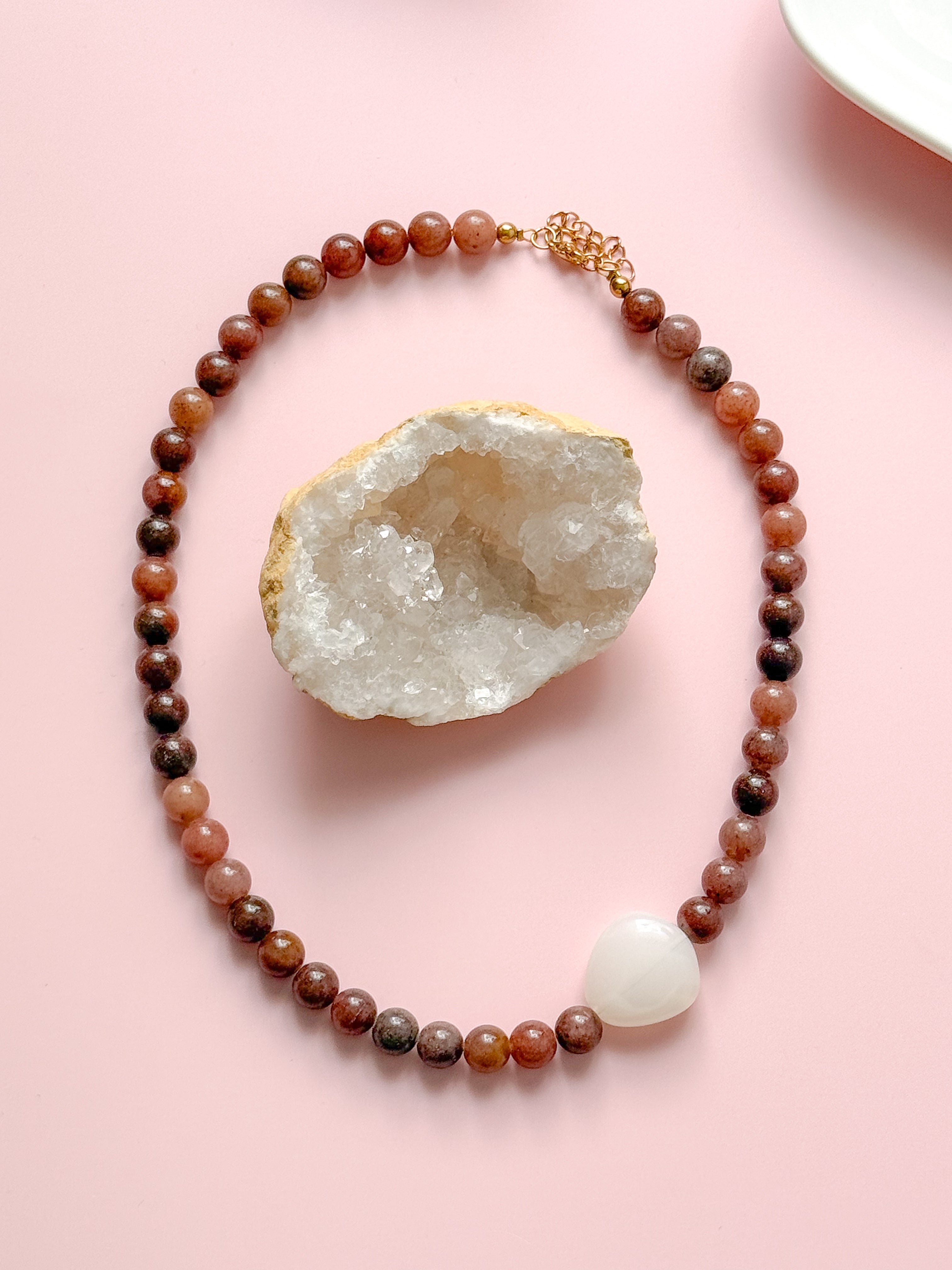 Collier MAGALI Pierre de Soleil : Joie, énergie positive, confiance en soi