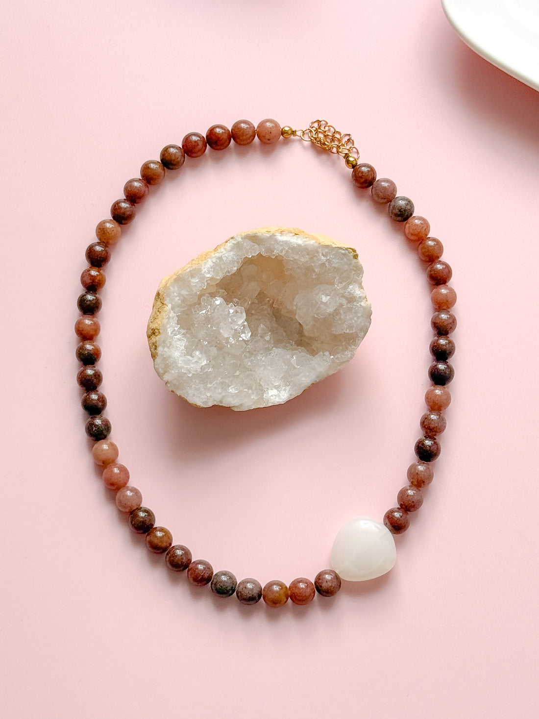 Collier MAGALI Pierre de Soleil : Joie, énergie positive, confiance en soi