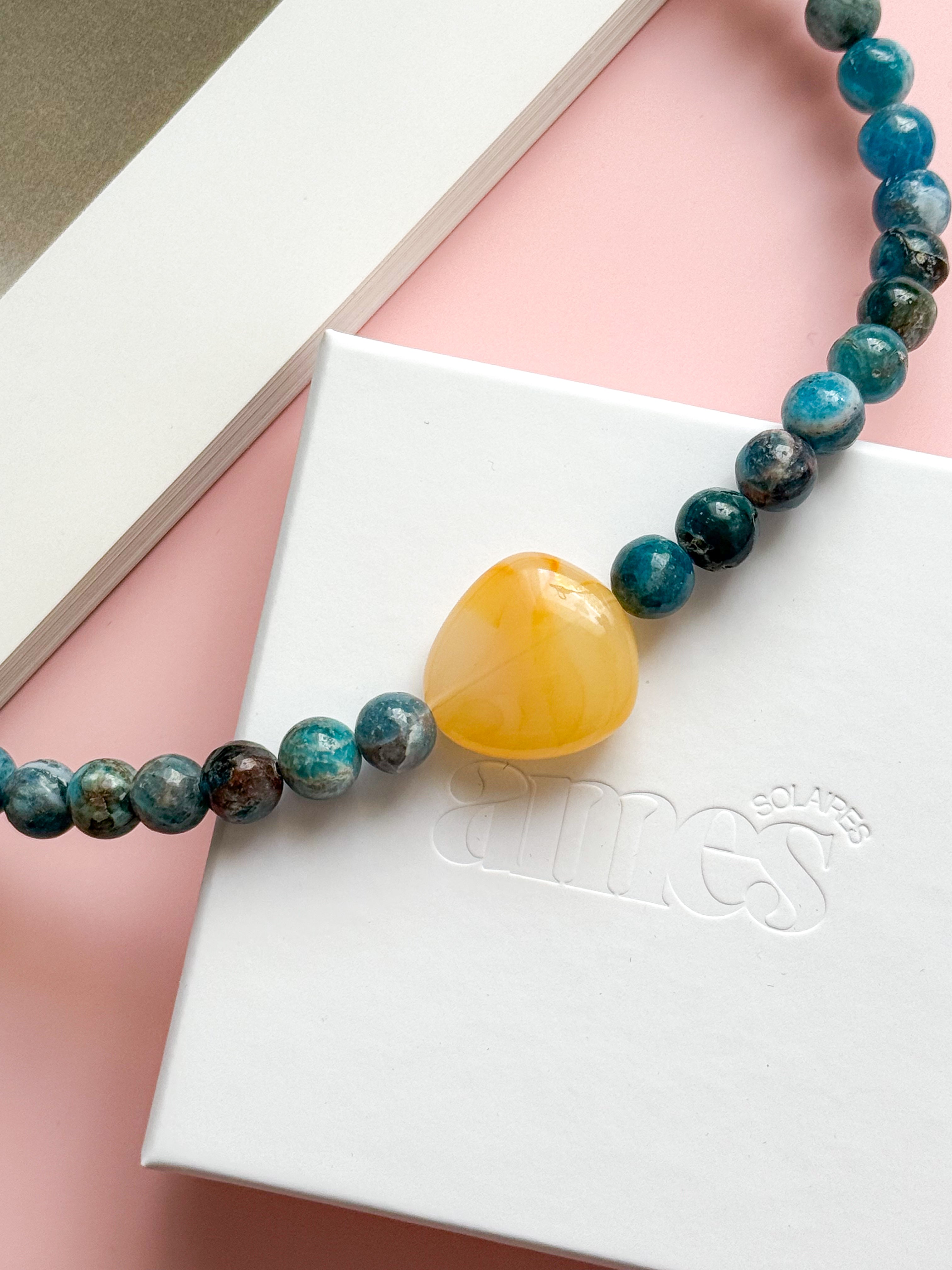 Collier MAGALI Apatite : Clarté mentale, expression personnelle, motivation