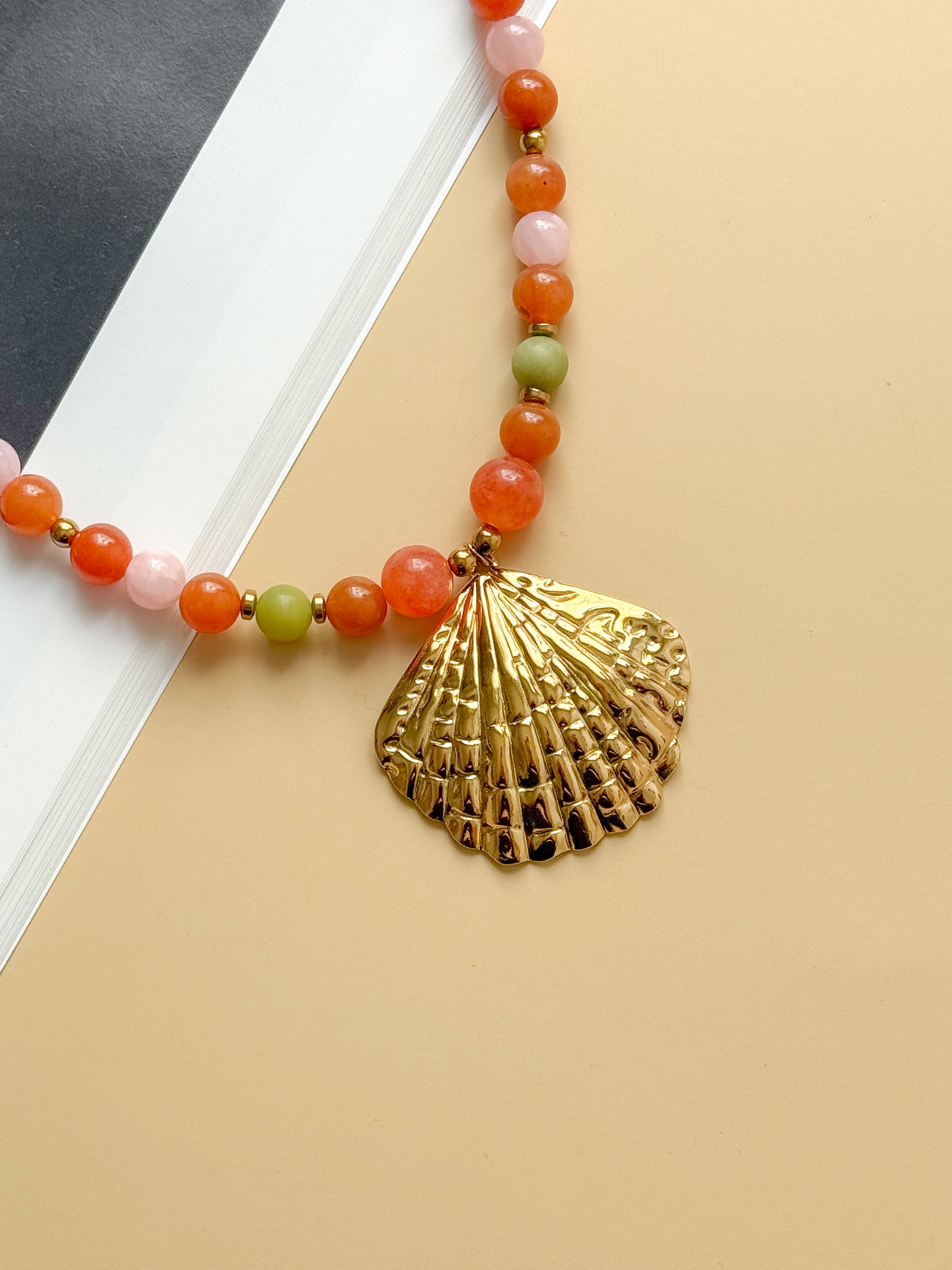 Collier LUNA - Énergie positive, apaisement intérieur, réconfort