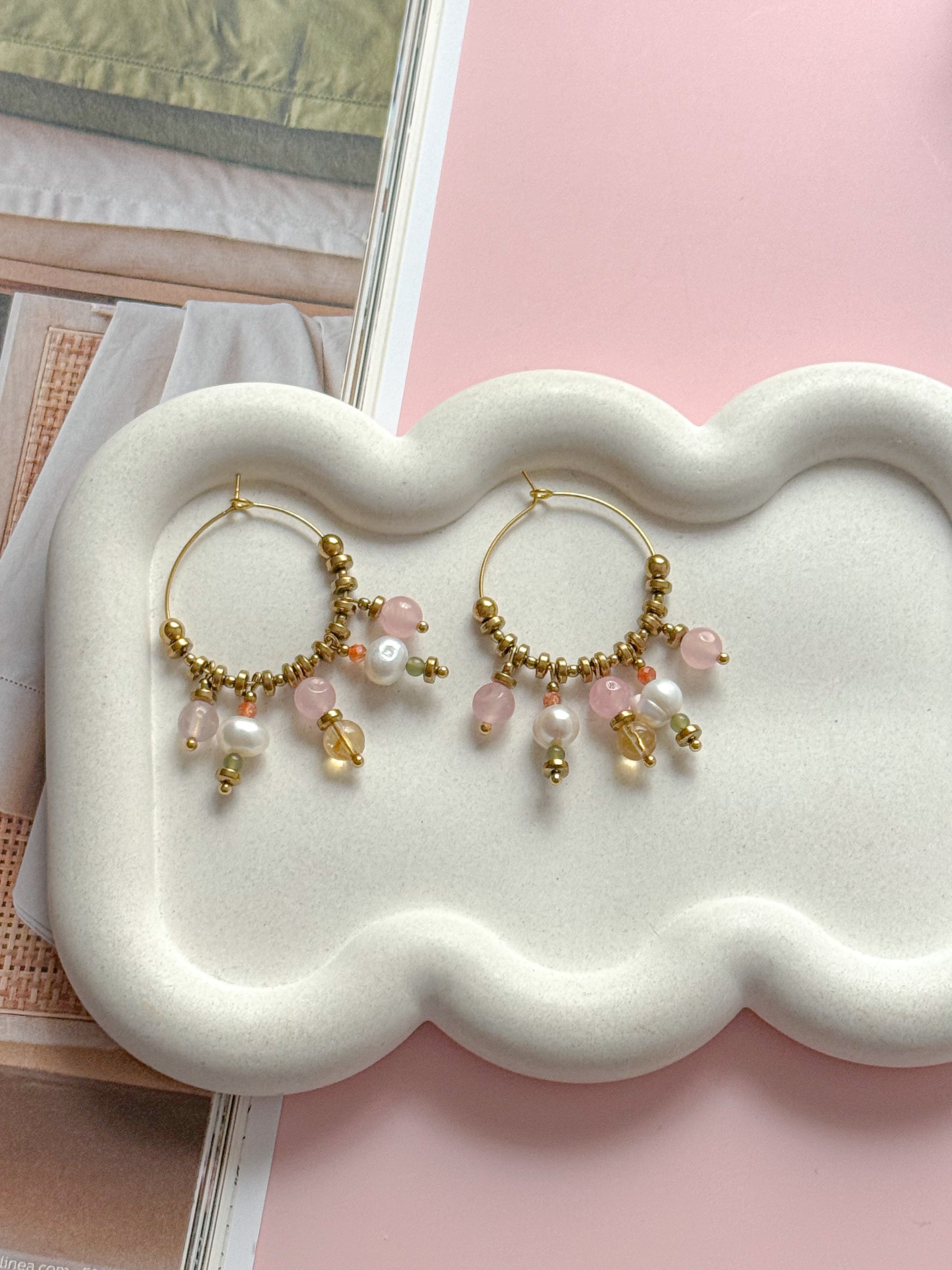 Créoles MAUREEN - Quartz rose, Citrine, Pierre de Soleil, Jade Néphrite