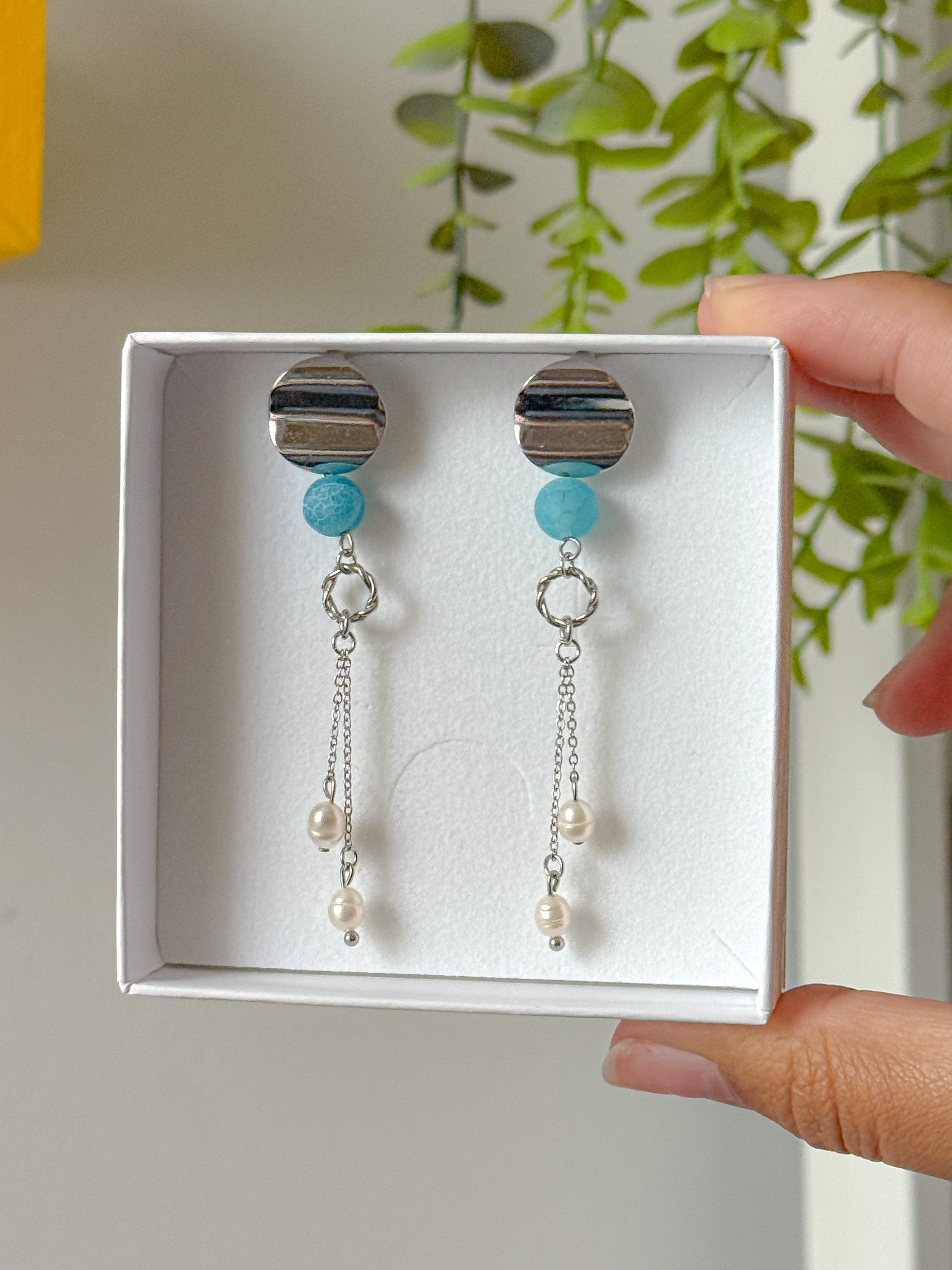 Boucles d'oreilles MARTINE - Agate bleue et Perle d'eau douce