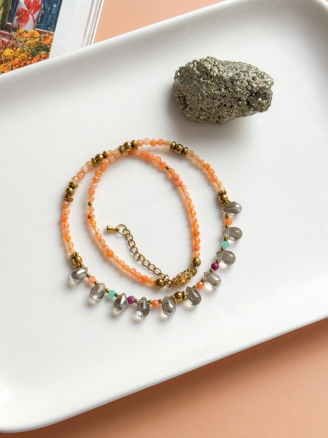 Collier EZRA doré - Pierre de soleil, Rubis, Amazonite