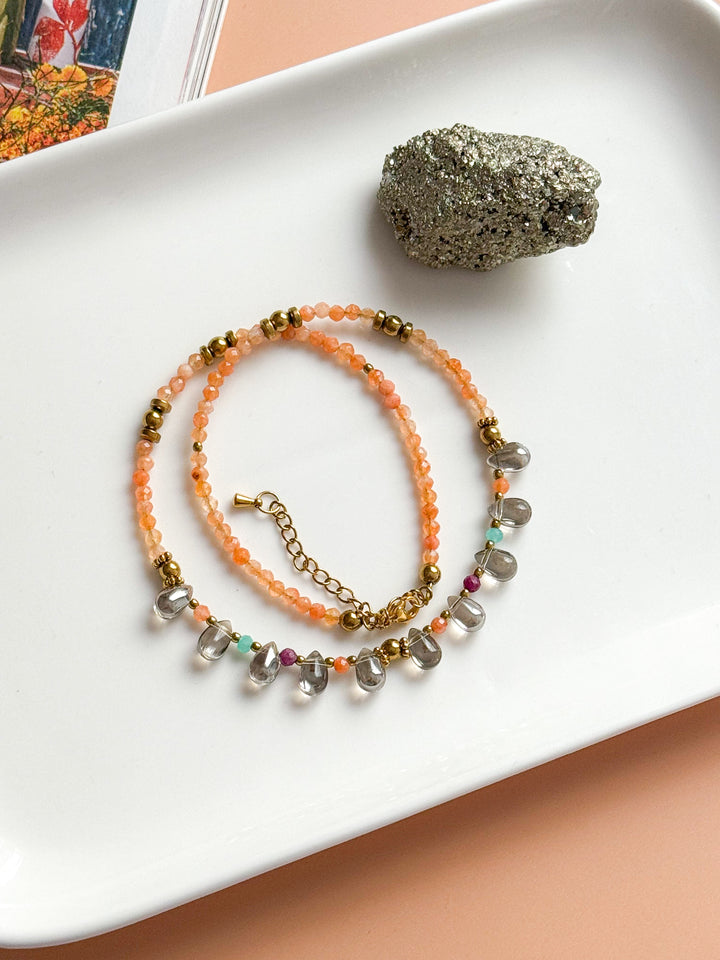 Collier EZRA doré - Pierre de soleil, Rubis, Amazonite