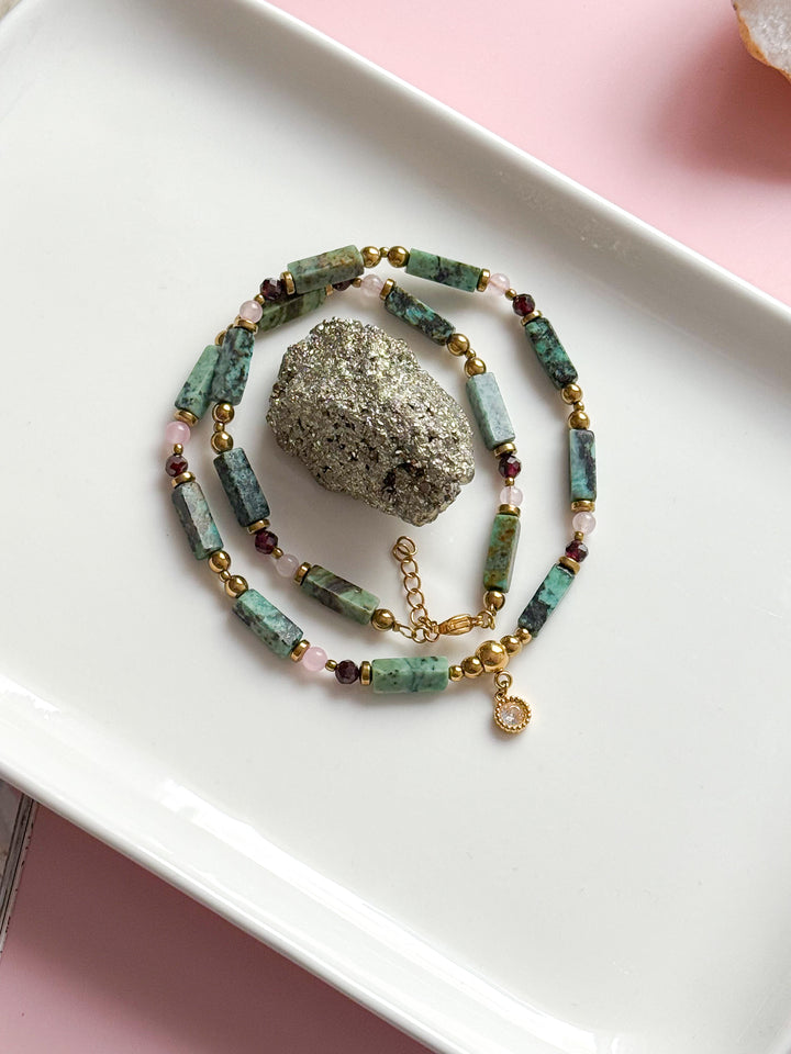 Collier LUCILLE - Turquoise, Grenat, Quartz rose
