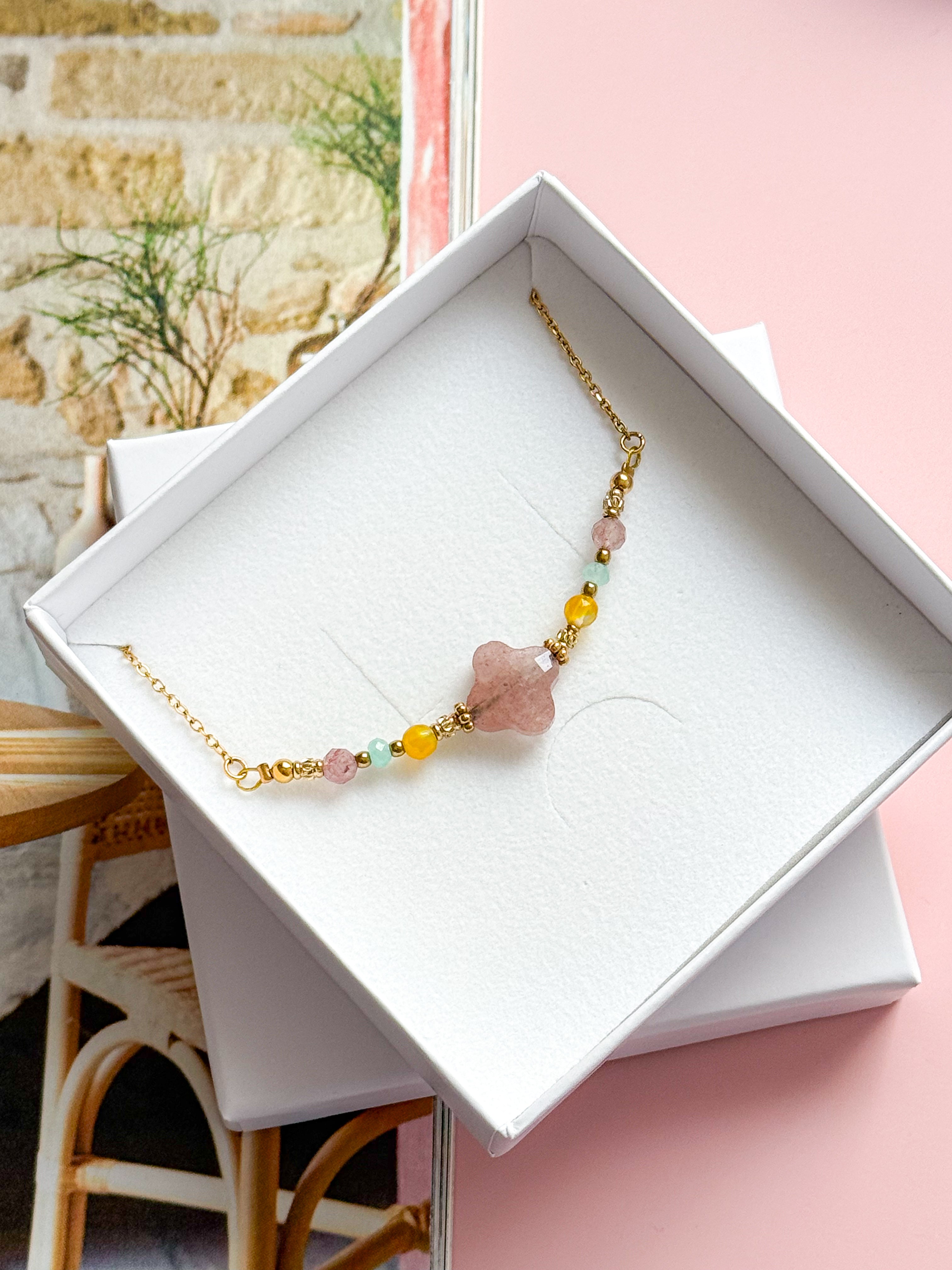 Collier MIA doré - Quartz fraise, Agate jaune et Amazonite