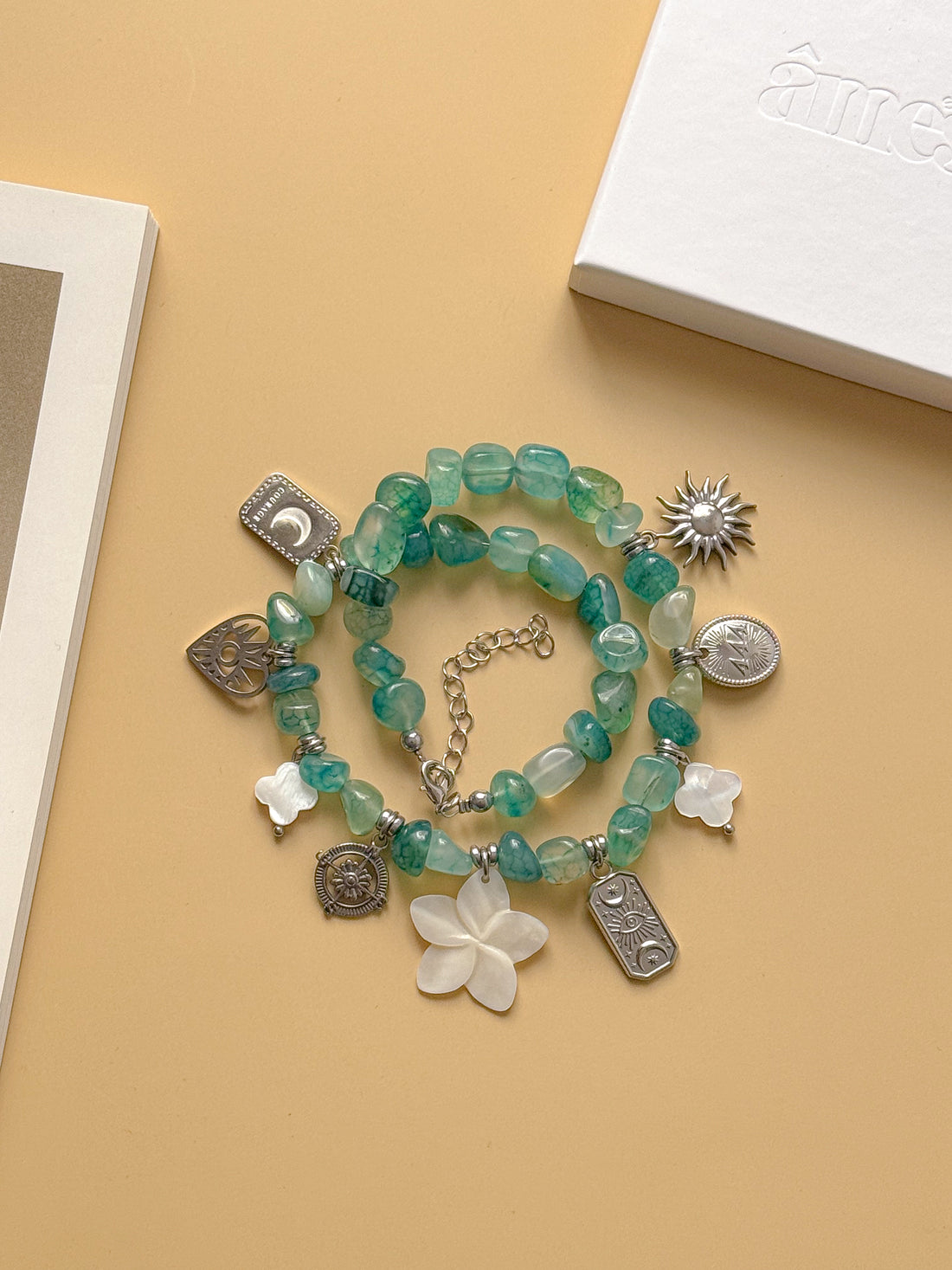 Collier LAURA argenté/turquoise - Apaisement intérieur, clarté mentale, communication