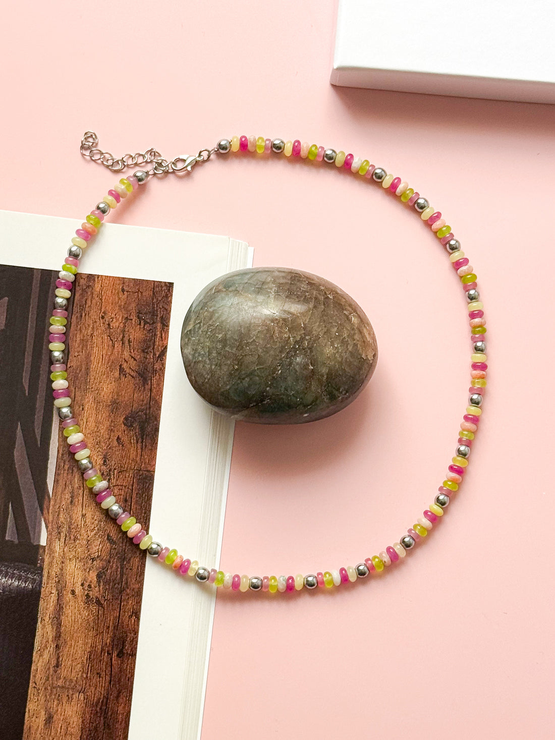 Collier MAËVA - Équilibre émotionnel, apaisement intérieur, confiance en soi