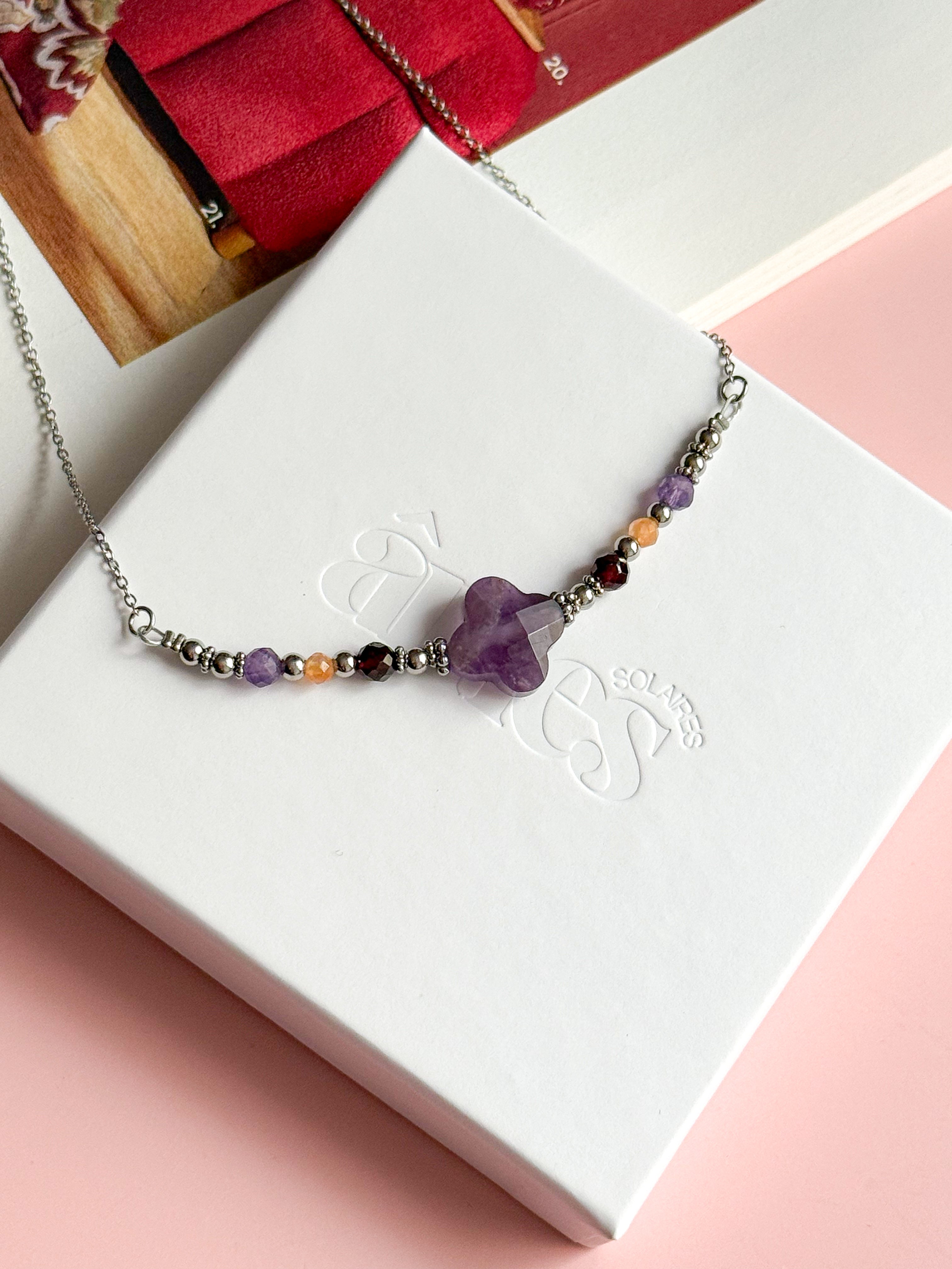 Collier MIA argenté - Améthyste, Grenat et Pierre de Soleil