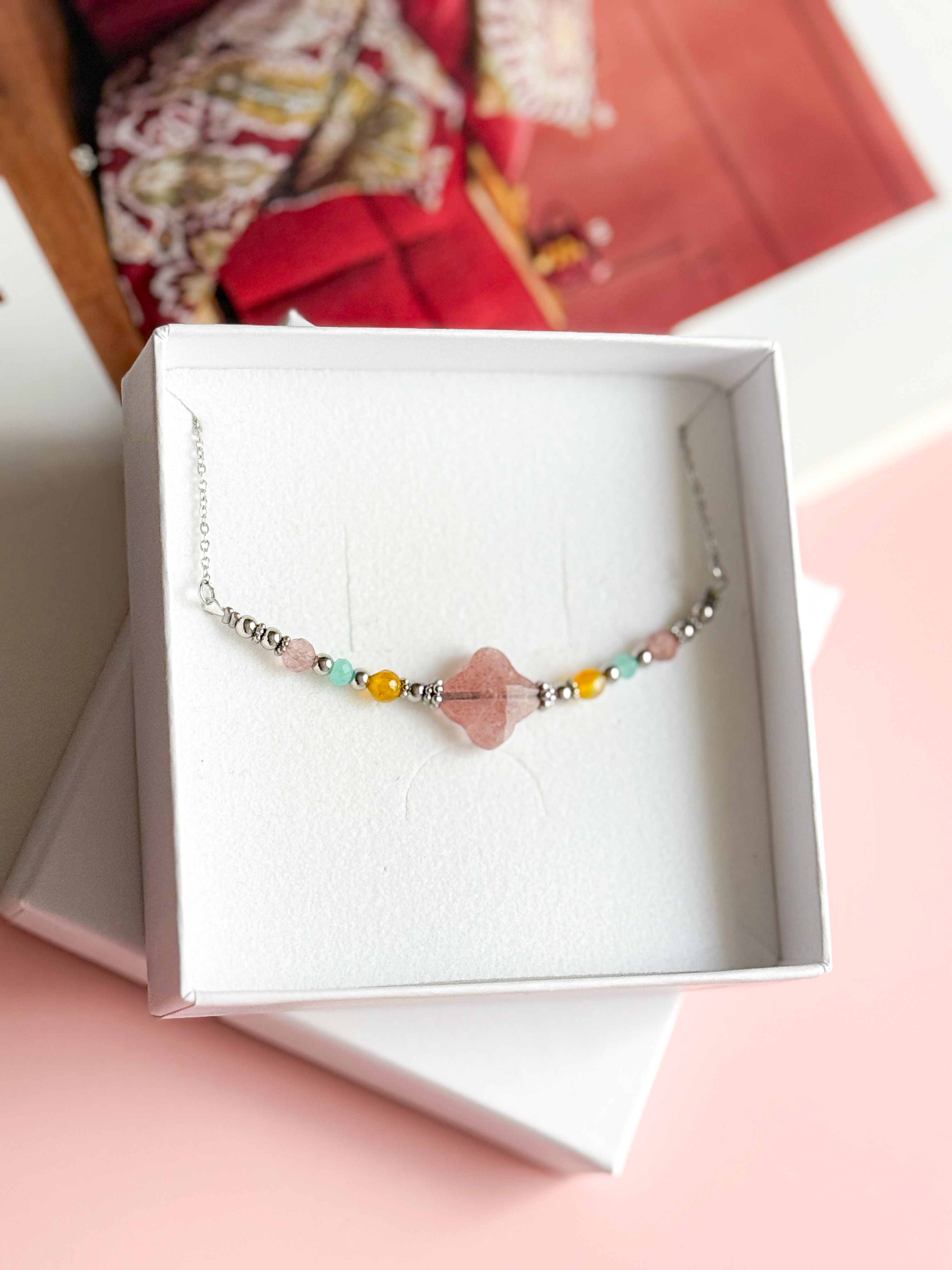 Collier MIA argenté - Quartz fraise, Agate jaune et Amazonite