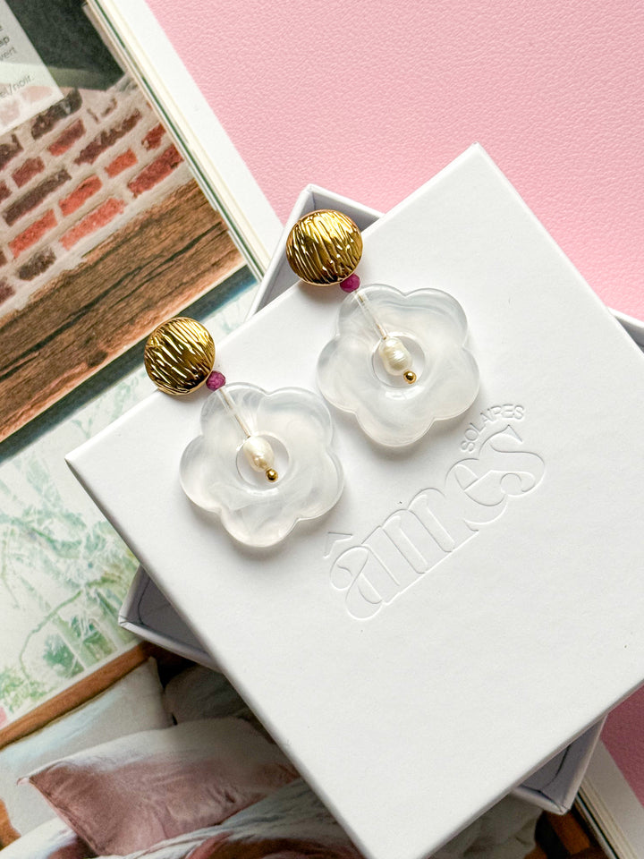 Boucles d'oreilles DOVIE blanc - Rubis et Perle d'eau douce