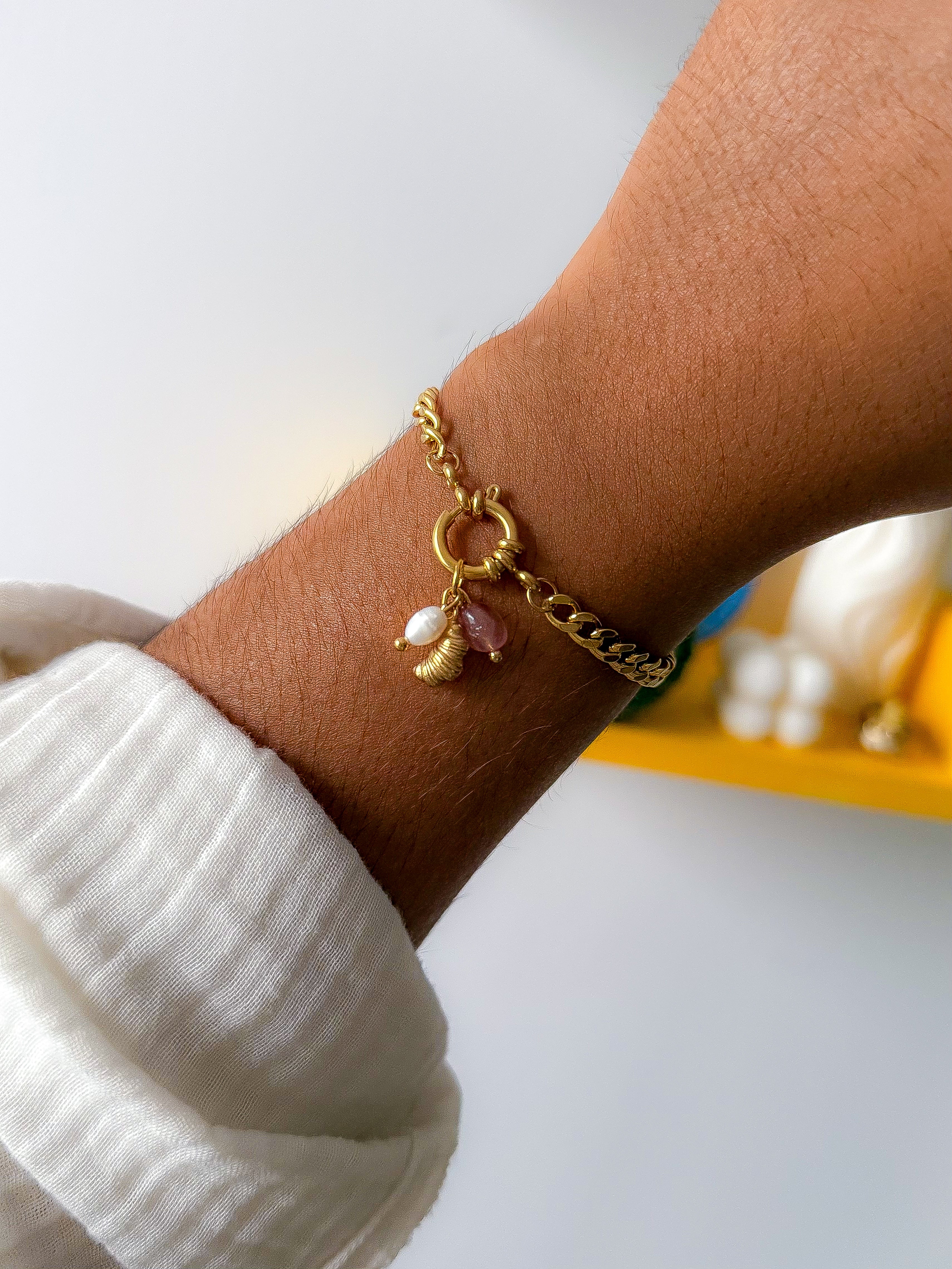 Collar LEELOO - Granito rojo y ágata india